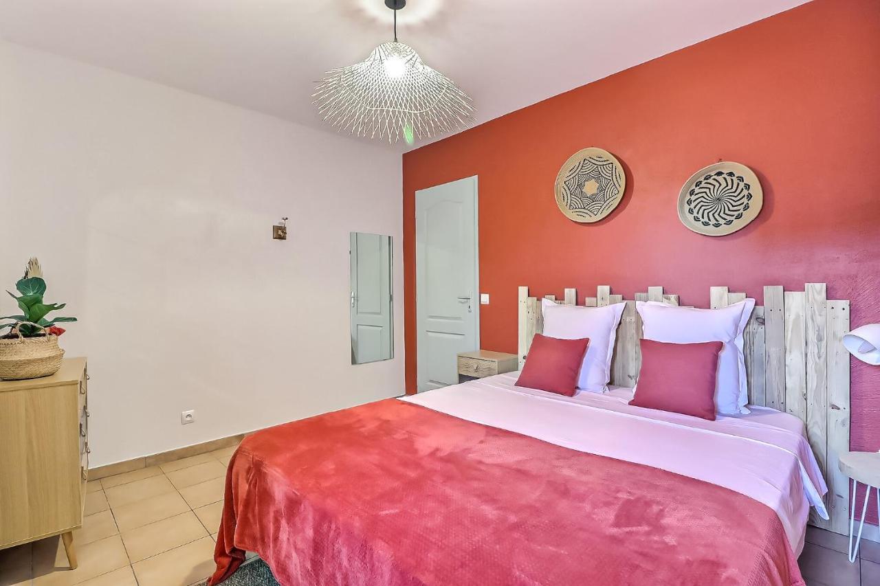 Le Regordane - Appartement 4 Personnes - Centre Wifi Cosy Saint-Gilles (Gard) Exterior foto